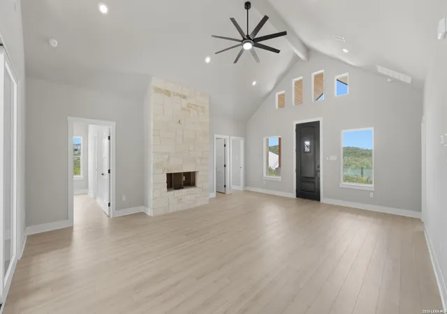 Photo 2 of Single family home for sale at 1361 Primrose Path, Canyon Lake, TX 78133 | MLS# 1958770 | Listing updated on 2026-04-27