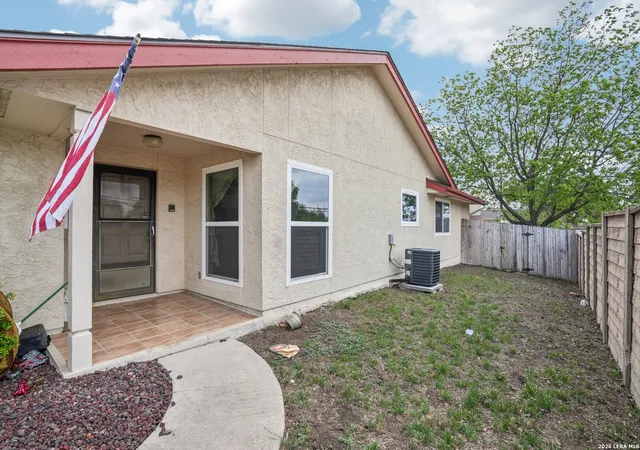 Photo 3 of Sale Pending at 5800 Royal Clb, San Antonio, TX 78239 | MLS# 1958774 | Listing updated on 2026-09-04