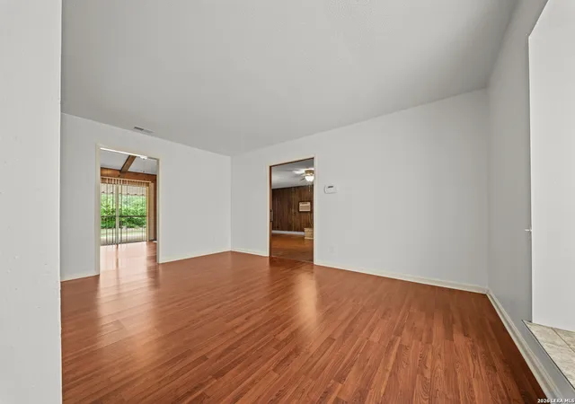 Photo 2 of Sale Pending at 7246 Hickory Grv Dr, San Antonio, TX 78227 | MLS# 1958830 | Listing updated on 2026-04-27