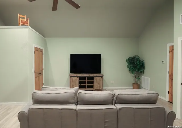 42nd image of 1076 Saddleback Ridge Trl, Bandera, TX 78003 | MLS# 1958866