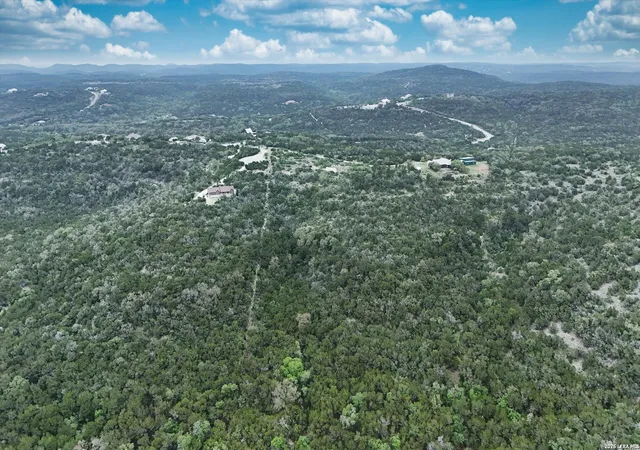 5th image of 1423 County Road 2744, Mico, TX 78056 | MLS# 1958879