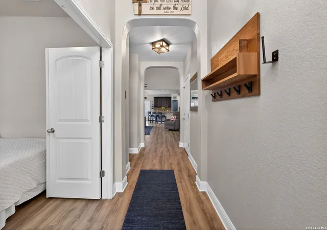 Photo 4 of Sale Pending at 22811 Akin Town, San Antonio, TX 78261 | MLS# 1958880 | Listing updated on 2026-05-05