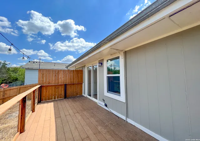 Photo 1 of Single family home for sale at 1440 Laurie Dr, Canyon Lake, TX 78133 | MLS# 1958905 | Listing updated on 2026-09-05