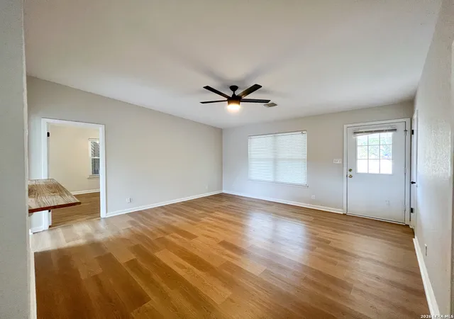 Photo 2 of Single family home for sale at 1440 Laurie Dr, Canyon Lake, TX 78133 | MLS# 1958905 | Listing updated on 2026-09-05