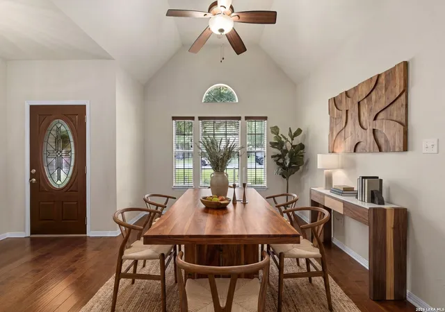 5th image of 115 River Mdw, Castroville, TX 78009 | MLS# 1958922