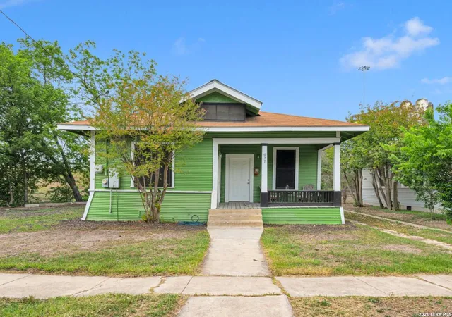 Photo 1 of Multi family home for sale at 427 & 431 Dunning, San Antonio, TX 78210 | MLS# 1958946 | Listing updated on 2026-09-11