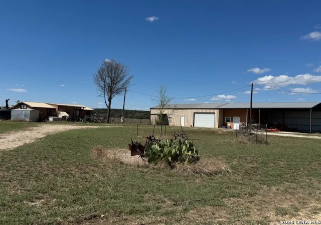 9th image of 140 Bryce Ln, Comfort, TX 78013 | MLS# 1958997