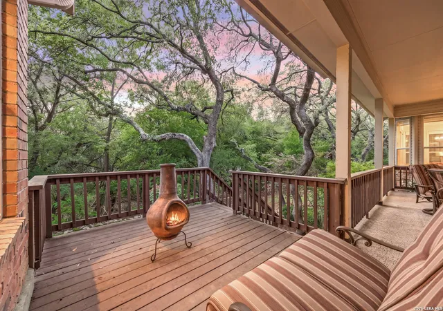 Photo 3 of Sale Pending at 35 Inwood Manor, San Antonio, TX 78248 | MLS# 1959051 | Listing updated on 2026-04-27