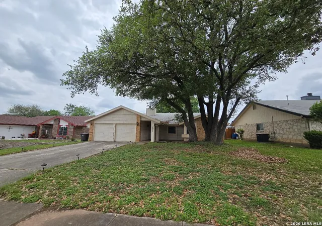 Photo 4 of Sale Pending at 9006 Timber Park St, San Antonio, TX 78250 | MLS# 1959058 | Listing updated on 2026-05-18
