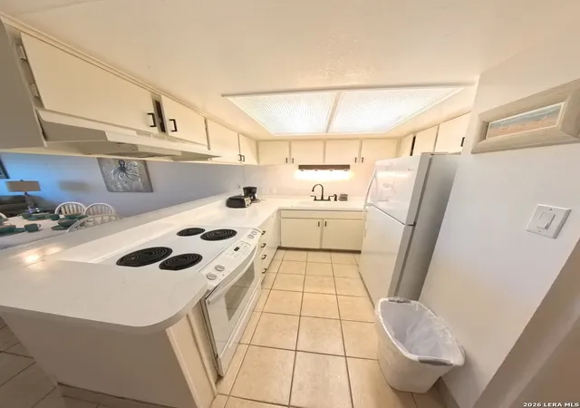 4th image of 15340 Leeward Dr #203, Corpus Christi, TX 78418 | MLS# 1959082