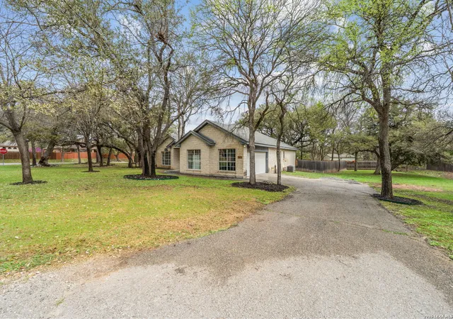 Photo 3 of Single family home for sale at 4405 W Cordoba Cir, Georgetown, TX 78628 | MLS# 1959102 | Listing updated on 2026-06-07