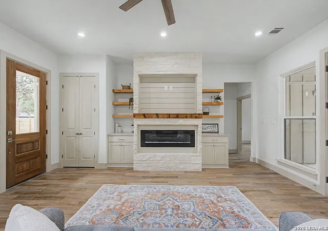 3rd image of 39 Summertime Cir, Wimberley, TX 78676 | MLS# 1959110
