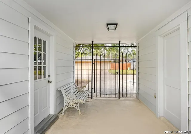 12th image of 10703 Elmdale Dr, Houston, TX 77070 | MLS# 1959166