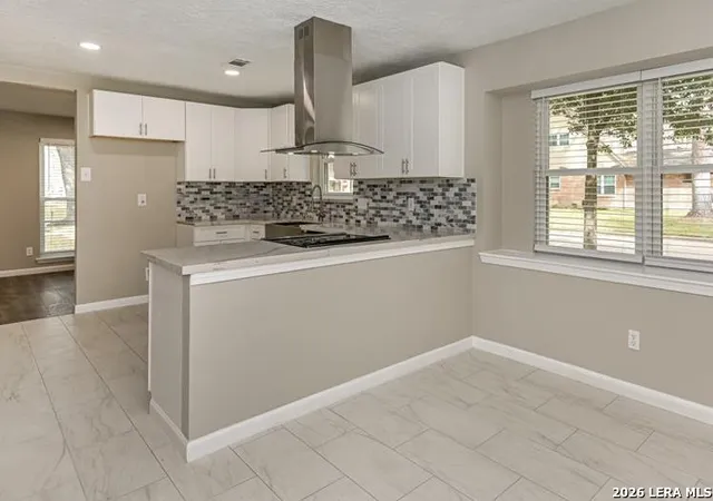 4th image of 10703 Elmdale Dr, Houston, TX 77070 | MLS# 1959166