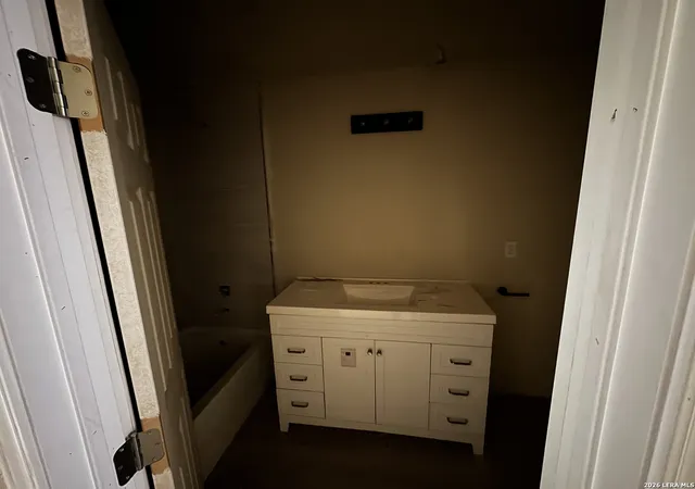 Photo 4 of Single family home for sale at 1306 W Gerald Ave, San Antonio, TX 78211 | MLS# 1959167 | Listing updated on 2026-04-18