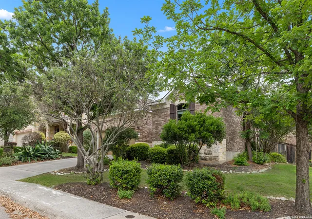 Photo 3 of Sale Pending at 23902 Western Mdw, San Antonio, TX 78261 | MLS# 1959170 | Listing updated on 2026-05-18