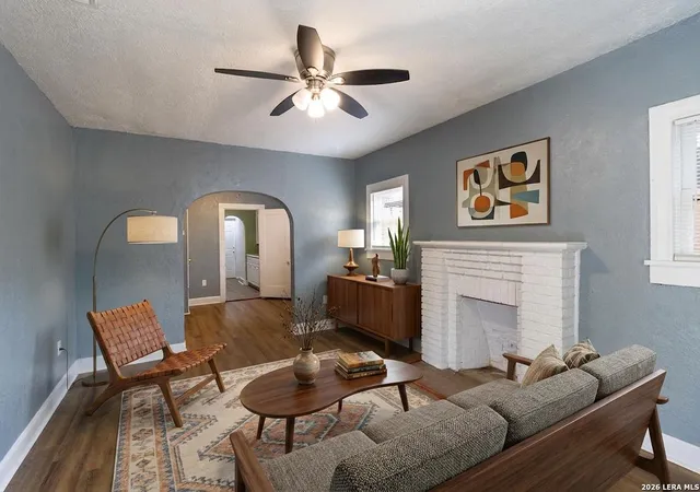 1st image of 115 Broadbent Ave, San Antonio, TX 78210 | MLS# 1959176