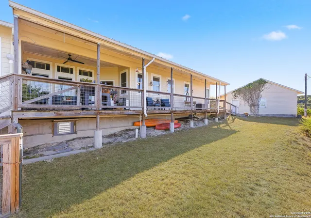 Photo 3 of Sale Pending at 42 Tower Rd, Boerne, TX 78006 | MLS# 1959250 | Listing updated on 2026-05-09