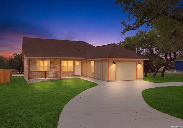 Photo 3 of Single family home for sale at 1544 Rimrock Cove, Spring Branch, TX 78070 | MLS# 1959255 | Listing updated on 2026-09-17