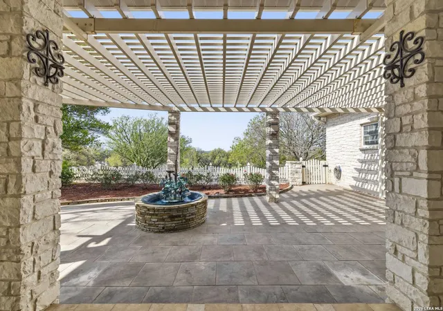 Photo 2 of Single family home for sale at 1464 Saddle Club Dr, Kerrville, TX 78028 | MLS# 1959281 | Listing updated on 2026-06-14
