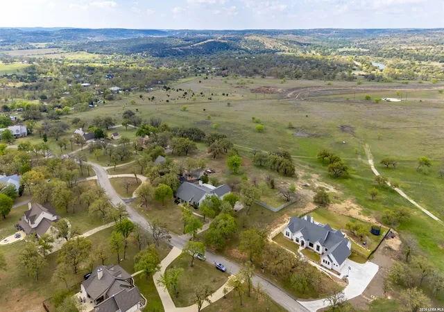 Photo 3 of Single family home for sale at 1464 Saddle Club Dr, Kerrville, TX 78028 | MLS# 1959281 | Listing updated on 2026-06-14