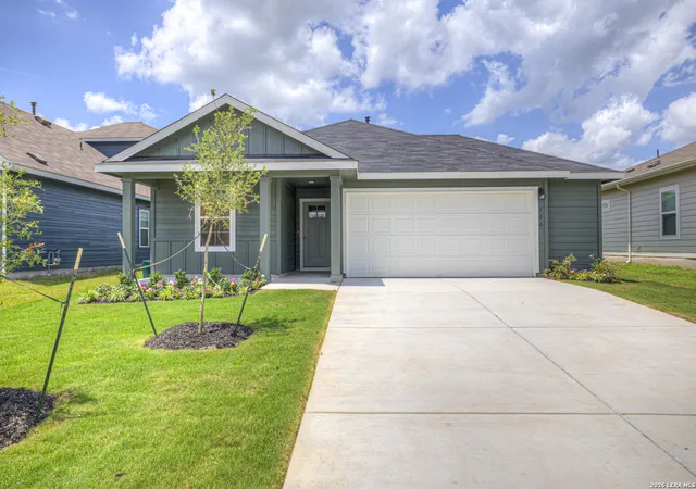 1st image of 300 Yellowstone Dr, Kyle, TX 78640 | MLS# 1959314