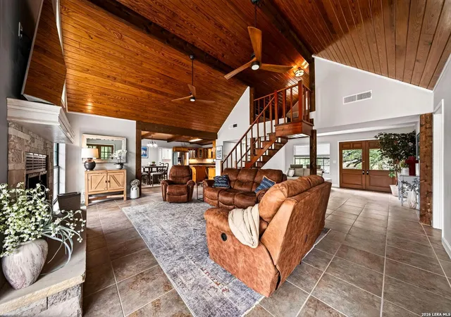 4th image of 199 Lakeshore Dr S, Bandera, TX 78003 | MLS# 1959337