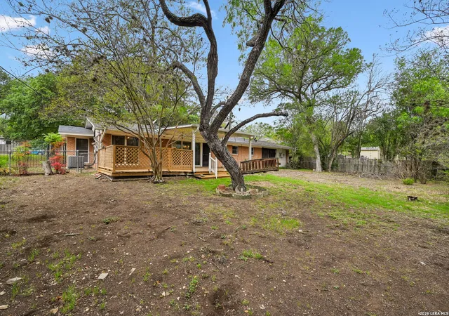 19th image of 7906 Robin Rest Dr, San Antonio, TX 78209 | MLS# 1959357