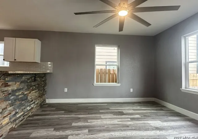 Photo 3 of Single family home for sale at 204 Vine St, San Antonio, TX 78210 | MLS# 1959404 | Listing updated on 2026-09-14