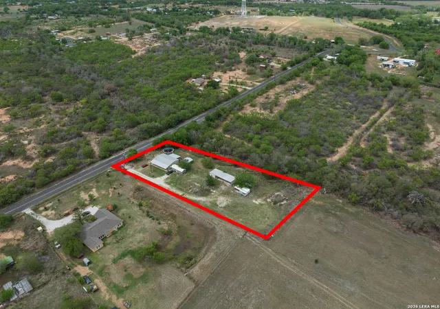 Photo 4 of Single family home for sale at 14090 Ted Williams Rd, Atascosa, TX 78002 | MLS# 1959431 | Listing updated on 2026-07-15