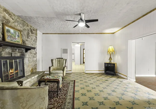 Photo 3 of Multi family home for sale at 926 S Laredo, San Antonio, TX 78204 | MLS# 1959481 | Listing updated on 2026-08-28