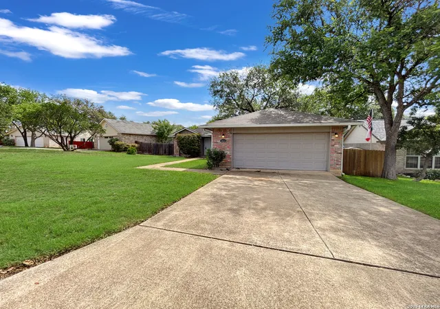 Photo 3 of Single family home for sale at 8624 Wood Falls Dr, San Antonio, TX 78251 | MLS# 1959492 | Listing updated on 2026-07-28