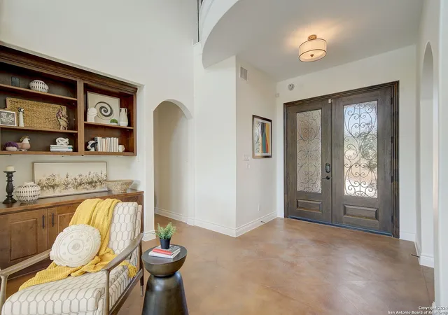 Photo 3 of Single family home for sale at 206 Dry Bear Creek, New Braunfels, TX 78132 | MLS# 1959599 | Listing updated on 2026-04-20