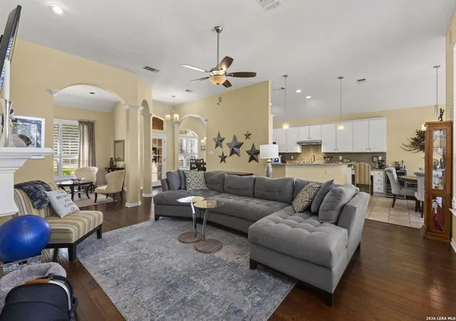 4th image of 15106 Grayoak Forest, San Antonio, TX 78248 | MLS# 1959728