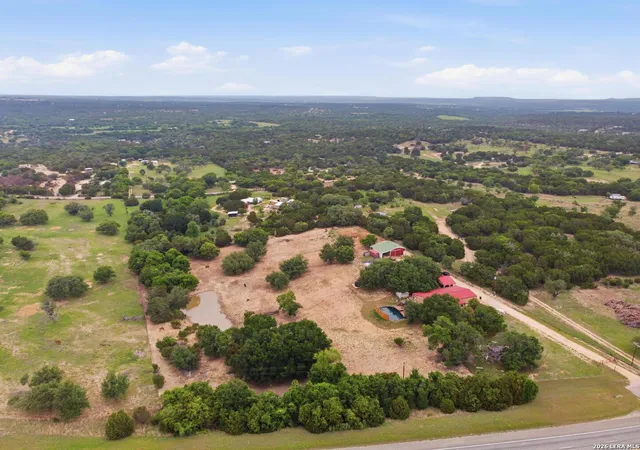 Photo 2 of Sale Pending at 7165 E Highway 190, Lampasas, TX 76550 | MLS# 1959738 | Listing updated on 2026-05-14