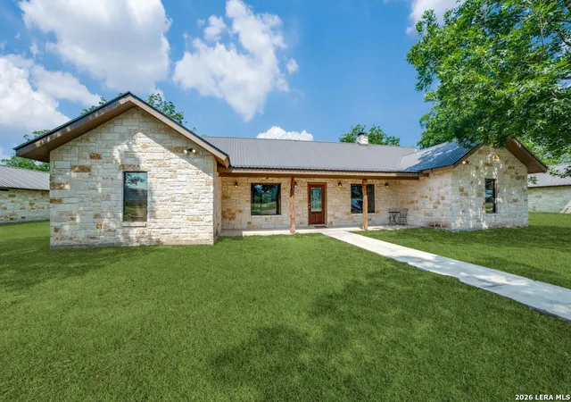 Photo 3 of Single family home for sale at 170 Johnny Seibert, Leakey, TX 78873 | MLS# 1959771 | Listing updated on 2026-09-18