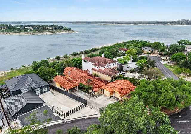 Photo 1 of Single family home for sale at 1010 Village Shore Dr, Canyon Lake, TX 78133 | MLS# 1959873 | Listing updated on 2026-05-09