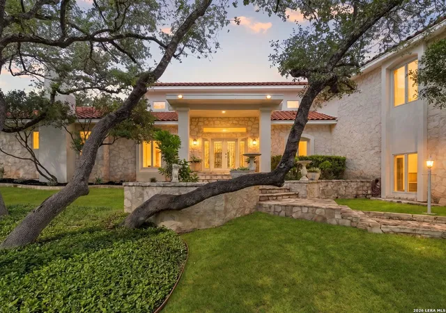 Photo 3 of Single family home for sale at 20 Carriage Hls, San Antonio, TX 78257 | MLS# 1959916 | Listing updated on 2026-05-02
