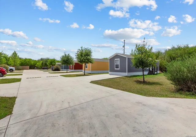 5th image of 1911 Wald, New Braunfels, TX 78132 | MLS# 1959972