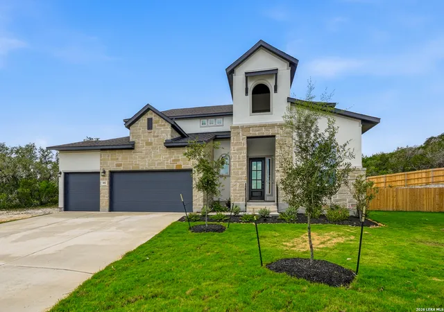 2nd image of 102 Kari Dr, Castroville, TX 78009 | MLS# 1959974