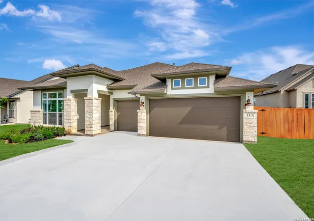 2nd image of 1335 Wilson Crk, San Antonio, TX 78228 | MLS# 1960035