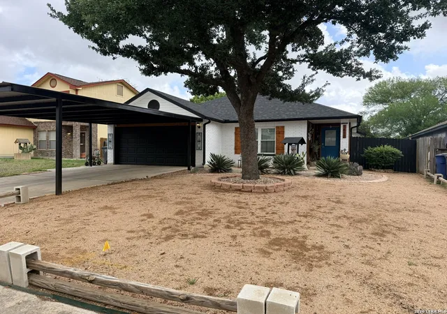 Photo 1 of Sale Pending at 1410 Richland Hills Dr, San Antonio, TX 78251 | MLS# 1960038 | Listing updated on 2026-05-18