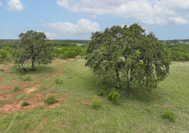 Photo 4 of Land for sale at 10 Patriot Circle, Luling, TX 78648 | MLS# 1960046 | Listing updated on 2026-08-06