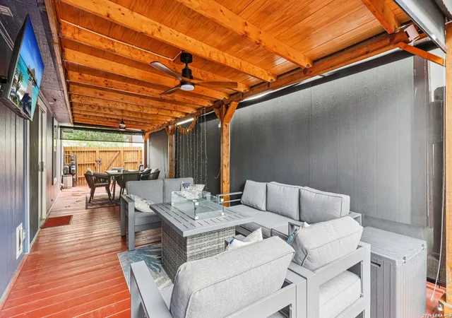 Photo 3 of Sale Pending at 12131 Stoney Cv, San Antonio, TX 78247 | MLS# 1960073 | Listing updated on 2026-09-10