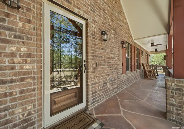 Photo 4 of Single family home for sale at 1777 Crossbow Dr, Canyon Lake, TX 78133 | MLS# 1960174 | Listing updated on 2026-10-25