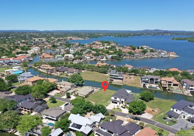 2nd image of Lt W29034 Wennmohs Pl, Horseshoe Bay, TX 78657 | MLS# 1960177