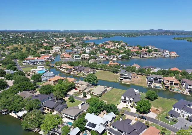 5th image of Lt W29034 Wennmohs Pl, Horseshoe Bay, TX 78657 | MLS# 1960177