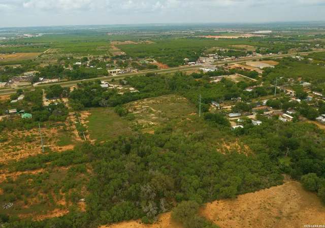 Photo 3 of Land for sale at 12488 S Us Hwy 181, San Antonio, TX 78223 | MLS# 1960183 | Listing updated on 2026-08-08