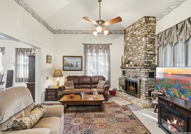 Photo 3 of Single family home for sale at 1028 Jefferson St, Kerrville, TX 78028 | MLS# 1960200 | Listing updated on 2026-06-23