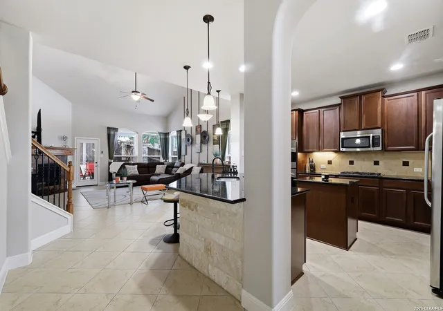 Photo 3 of Single family home for sale at 39 Bighorn Canyon, San Antonio, TX 78258 | MLS# 1960283 | Listing updated on 2026-05-03